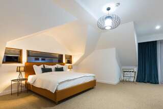 Отели типа «постель и завтрак» UpperHouse Брашов Улучшенный двухместный номер с 1 кроватью-6
