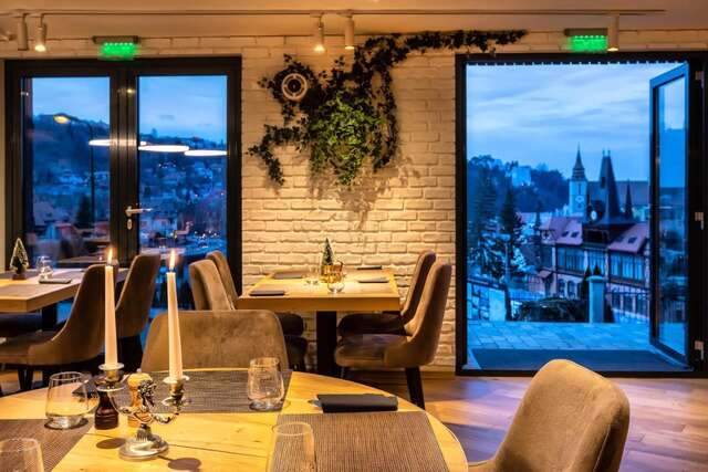 Отели типа «постель и завтрак» UpperHouse Брашов-11